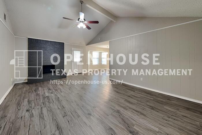 6625 Constitution Dr - Photo 5 of 20