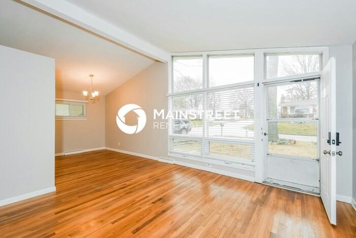 600 Acorn Dr - Photo 6 of 17