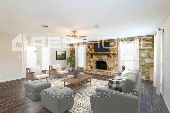 304 Ash Dr - Photo 4 of 17
