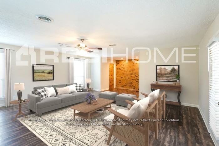 304 Ash Dr - Photo 5 of 17