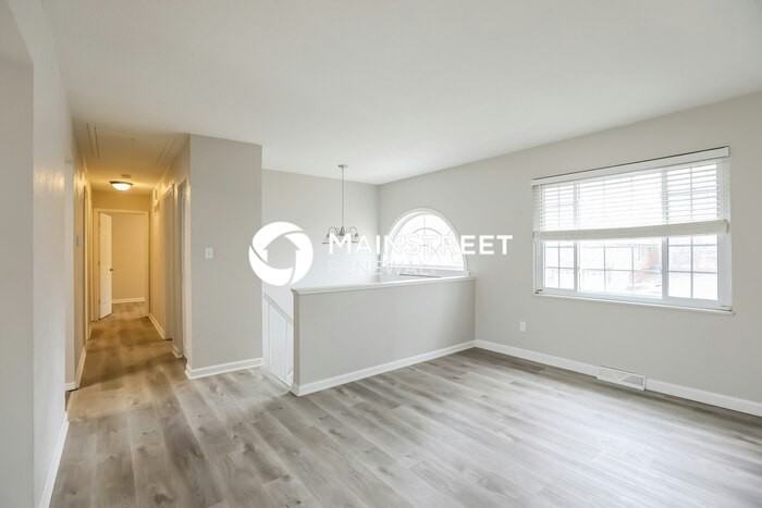 2308 Nw Ashton Dr - Photo 3 of 17