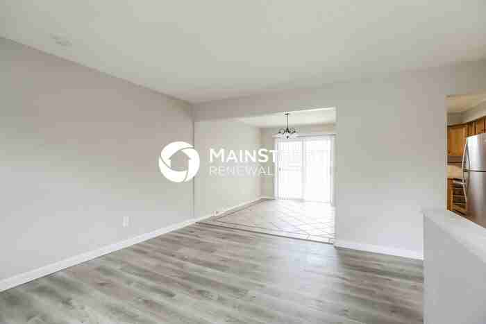 2308 Nw Ashton Dr - Photo 4 of 17