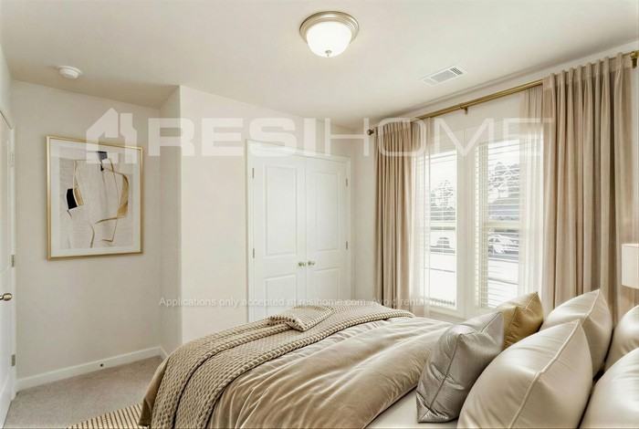 3053 Faireno Pl #3053 - Photo 4 of 19