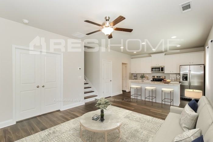 3053 Faireno Pl #3053 - Photo 7 of 19