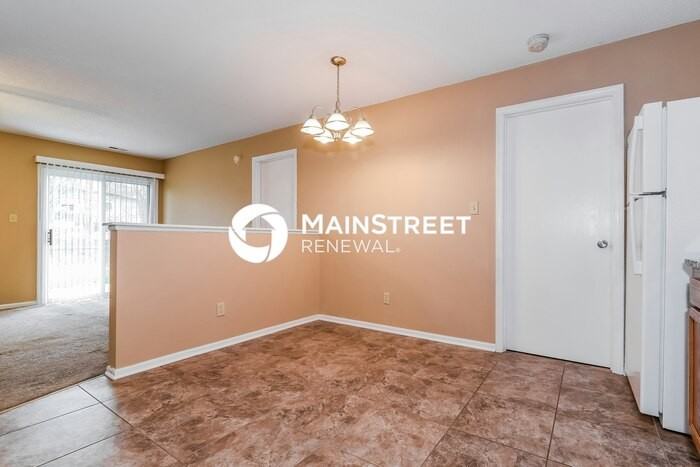 7467 Grandview Dr - Photo 5 of 16