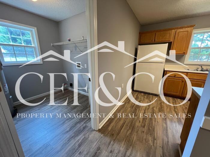 305 Vinyard Rd #305 - Photo 6 of 18