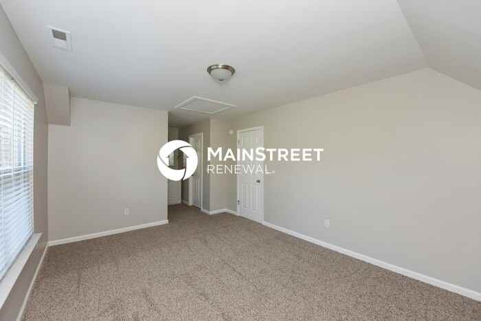 2108 Lombardia Ct - Photo 7 of 19