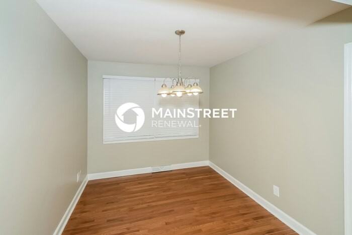 420 Argonne Dr Ne - Photo 4 of 15