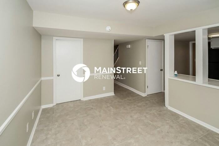 420 Argonne Dr Ne - Photo 5 of 15