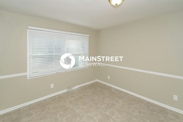 420 Argonne Dr Ne - Photo 6 of 15