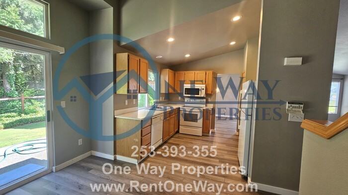 6311 56th Street Ct W - Photo 3 of 13