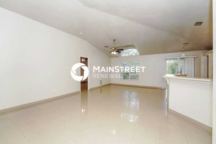 890 Jamaica Ave - Photo 5 of 17