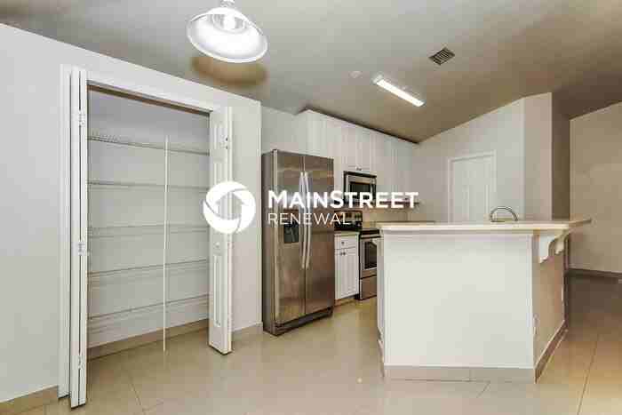 890 Jamaica Ave - Photo 7 of 17