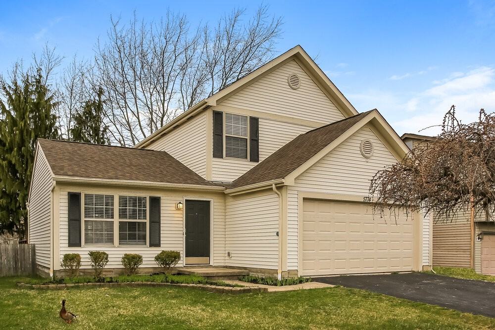5774 Oyster Bay Way - Photo 4 of 17
