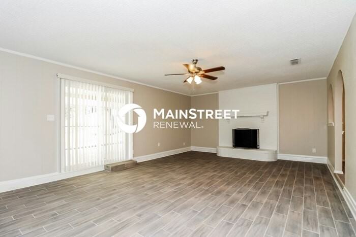 6800 Franwood Ter - Photo 4 of 16