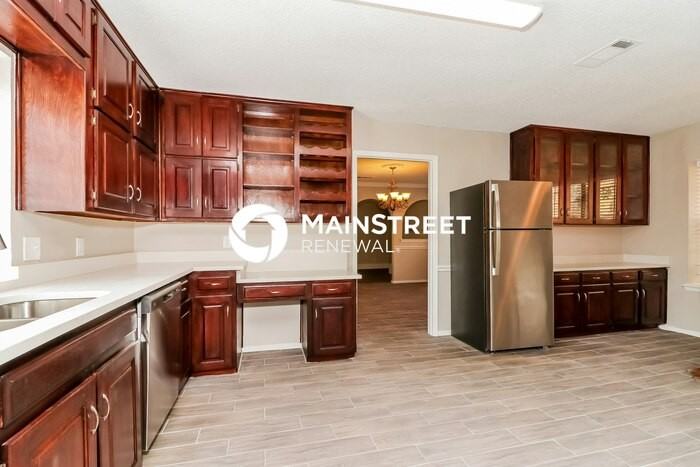 6800 Franwood Ter - Photo 7 of 16