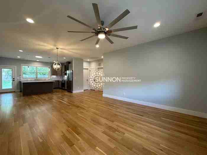 4531 Sampson St - Photo 2 of 26