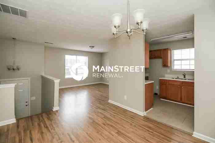 10427 Ivygate Ter - Photo 5 of 18
