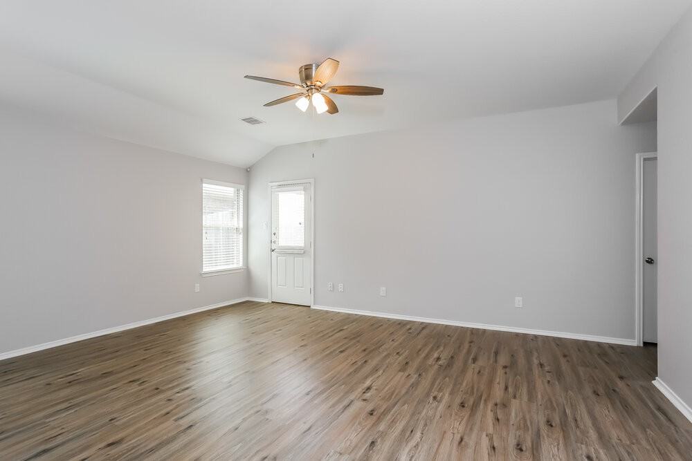 15459 Casita Verde Way - Photo 3 of 16