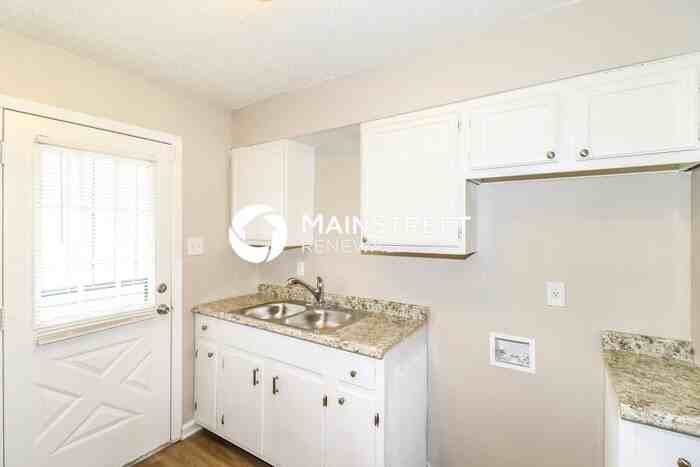 2184 Cassie Ave - Photo 7 of 16