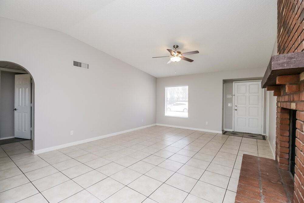 2104 E Boston St - Photo 5 of 16