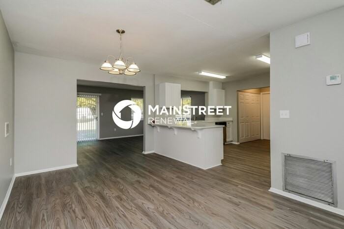 6625 Electra Ave - Photo 6 of 16