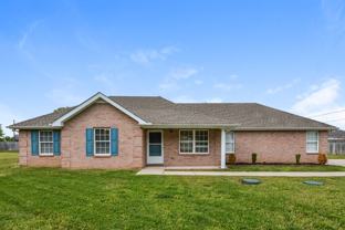 144 Centerrock Dr - Photo 1 of 1
