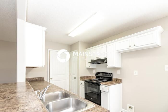 7395 Brentlawn Dr - Photo 6 of 16