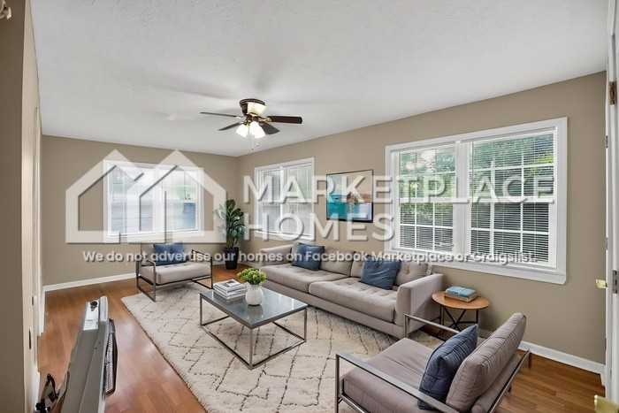 2913 21st St - Photo 2 of 15