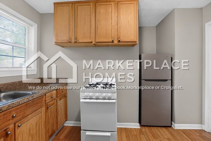 2913 21st St - Photo 7 of 15