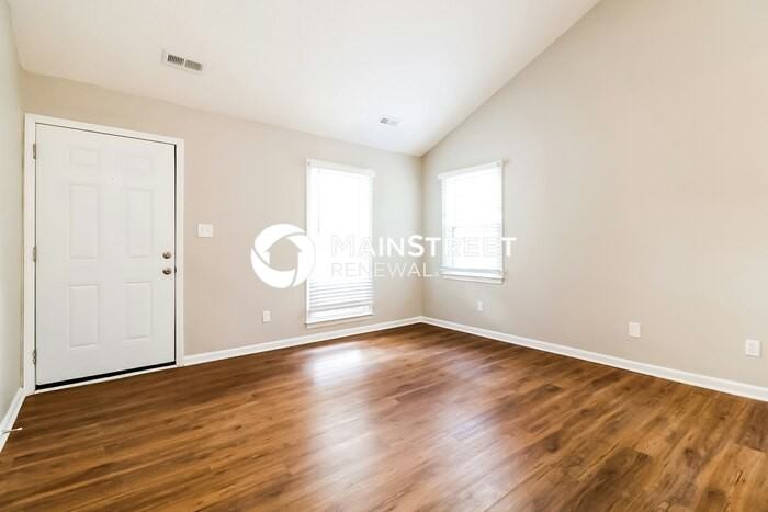 1609 Maybrook Dr - Photo 5 of 17