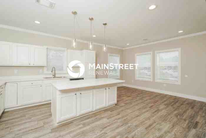 420 Ike St - Photo 5 of 15