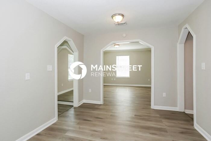 7006 Jay St - Photo 4 of 16