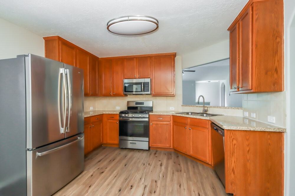 808 Dragonfly Dr - Photo 6 of 16