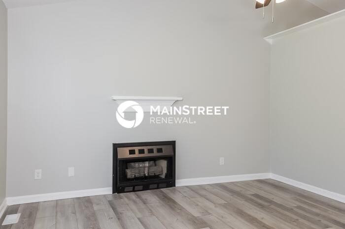 14 Richmond Dr - Photo 5 of 16