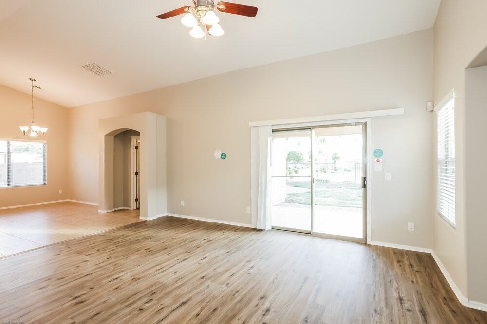 22333 E Via Del Rancho - Photo 4 of 16