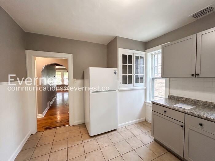 5932 Floy Ave - Photo 6 of 24