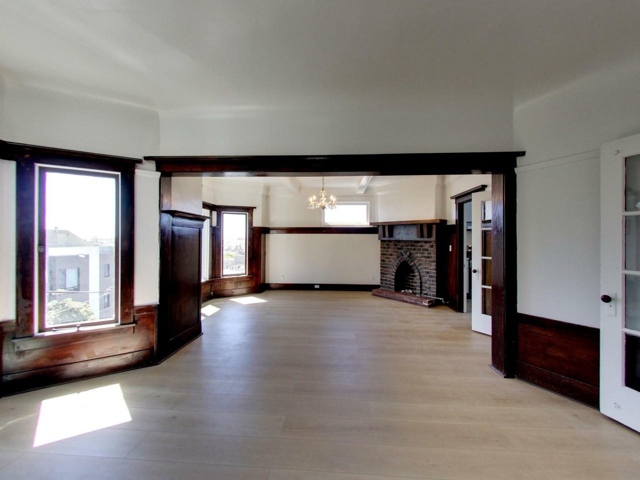 425 Steiner St #3 - Photo 3 of 26