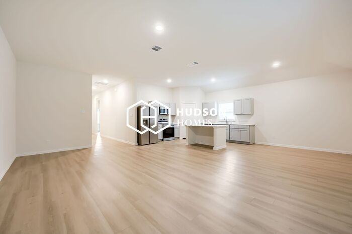 117 Kylie St - Photo 2 of 12