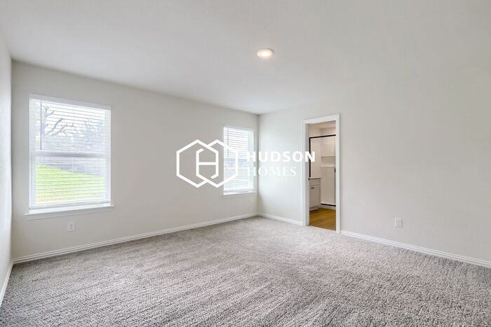 3815 Leming Ct - Photo 5 of 12