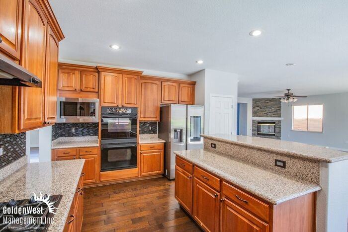 11042 Gammila Dr - Photo 6 of 19