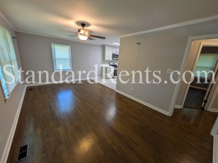 934 Dell Ave Se - Photo 2 of 13
