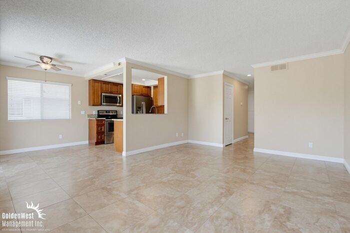 801 Pillar Point Way - Photo 5 of 18