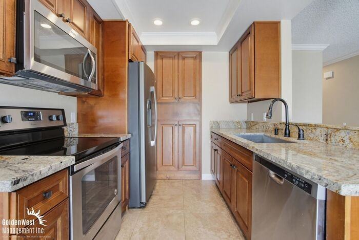 801 Pillar Point Way - Photo 6 of 18