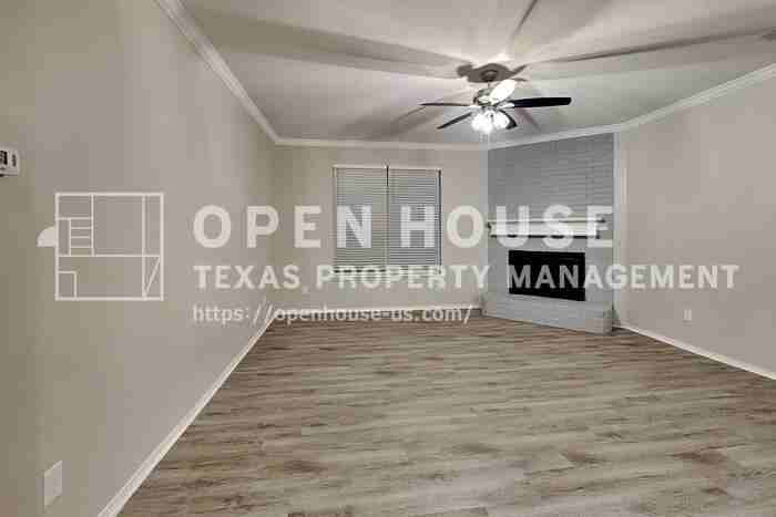 7202 Gillon Dr - Photo 4 of 22