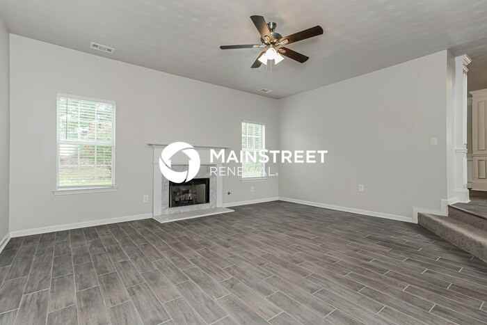 1219 Polk Xing - Photo 4 of 18