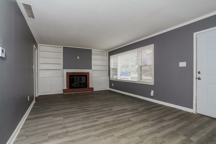 4931 Fairfield Cir - Photo 5 of 12
