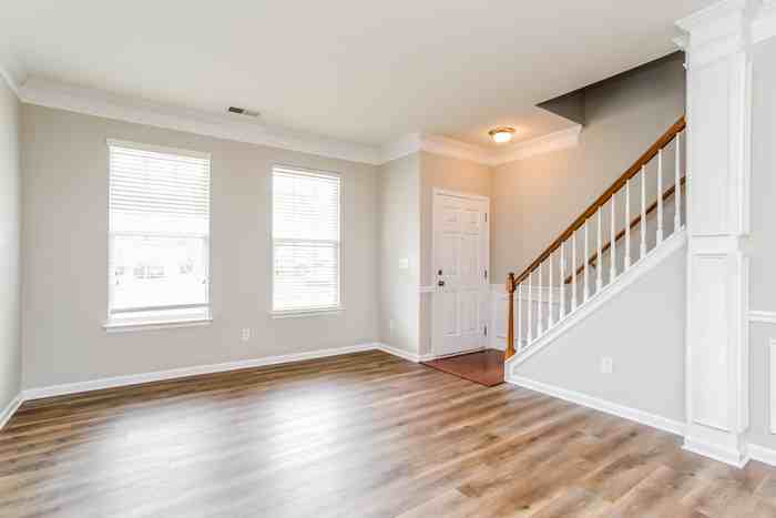 16315 Raptor Ct - Photo 4 of 12