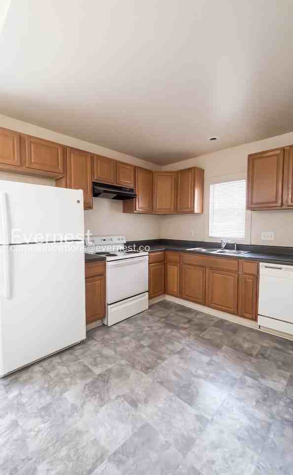 3100 E Marshall St #A - Photo 5 of 23