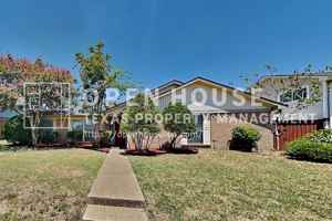 featured image of 833 Harvest Glen Dr